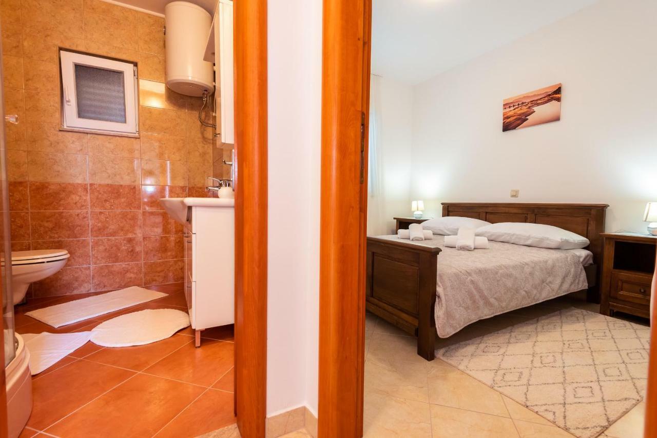 Apartmani Marina Klek Dış mekan fotoğraf