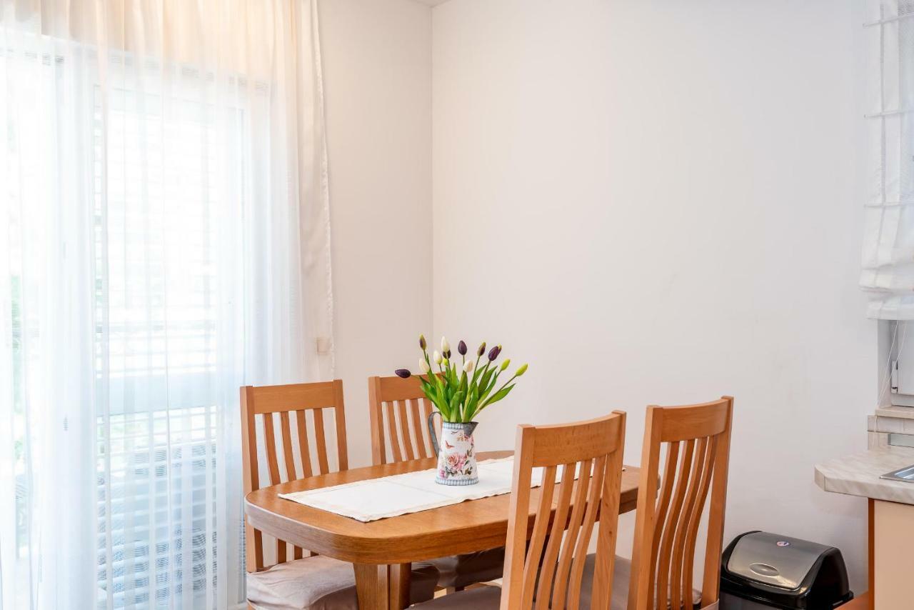 Apartmani Marina Klek Dış mekan fotoğraf