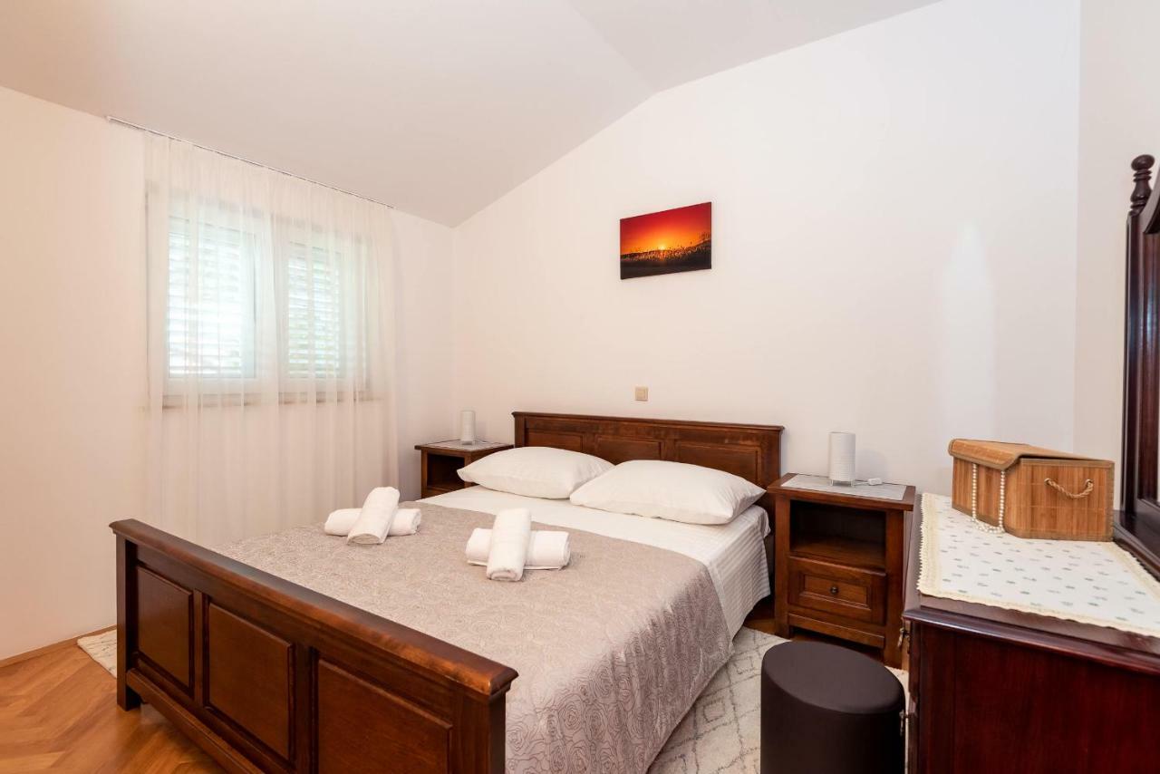 Apartmani Marina Klek Dış mekan fotoğraf