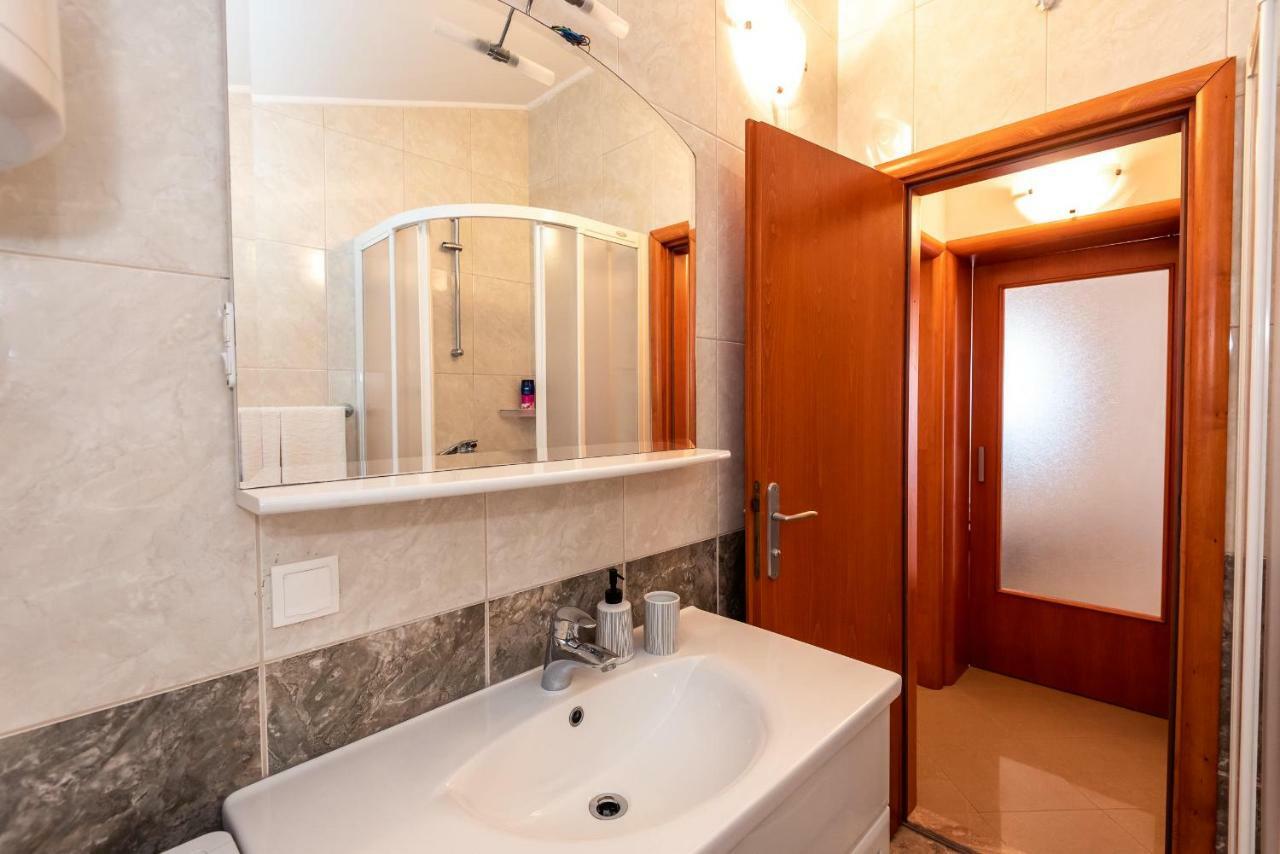 Apartmani Marina Klek Dış mekan fotoğraf